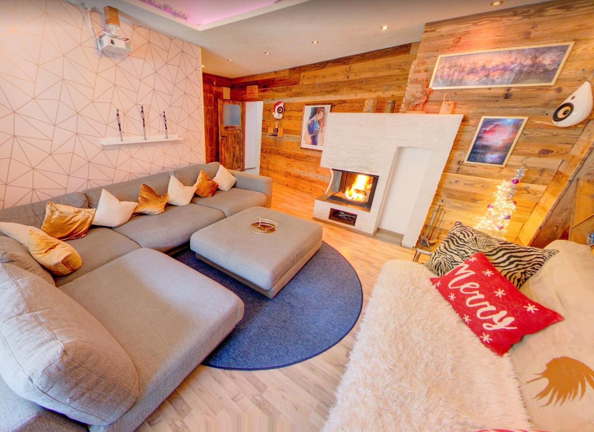 Dmg - 'Large, Luxurious Ground Floor' Apartment Фульпмес Экстерьер фото